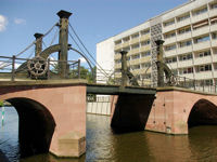 Blick auf die Jungfernbrücke in Berlin